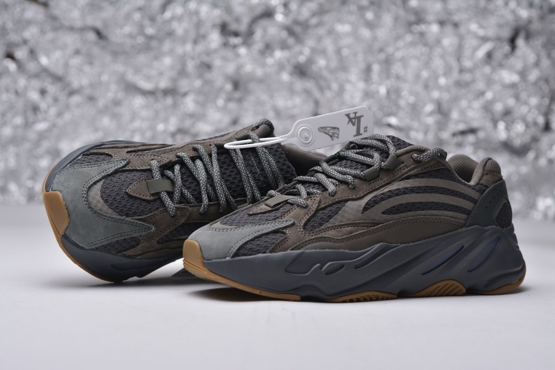 yeezy boost 700 v2 geode replica