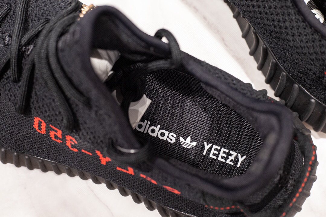 yeez 350 v2 bred replica