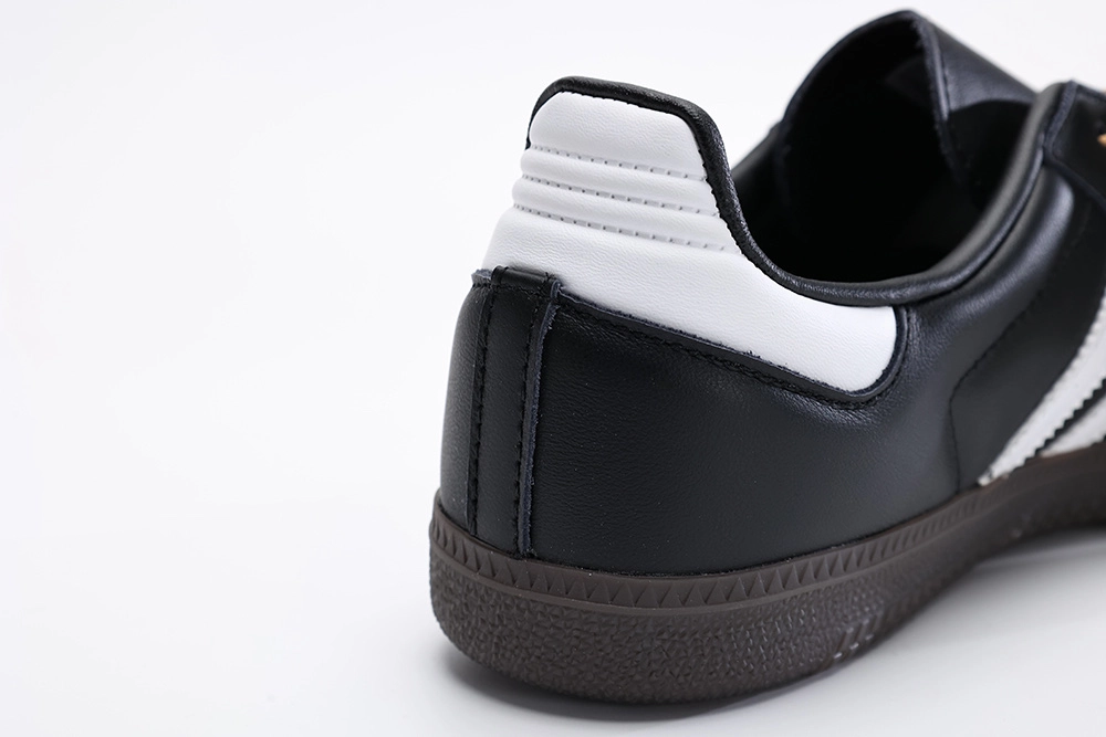 Ad*s samba og black white gum reps