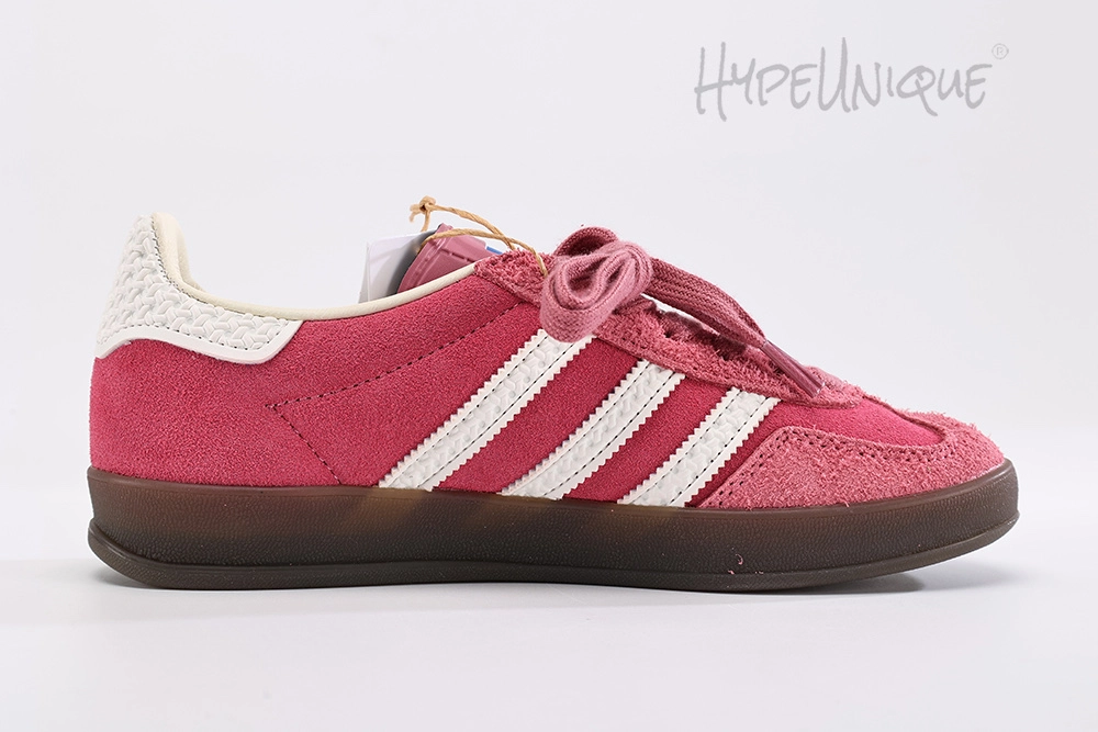 Ad*s gazelle indoor pink cloud white