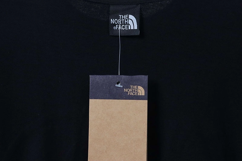 the north face coordinates printed t-shirt