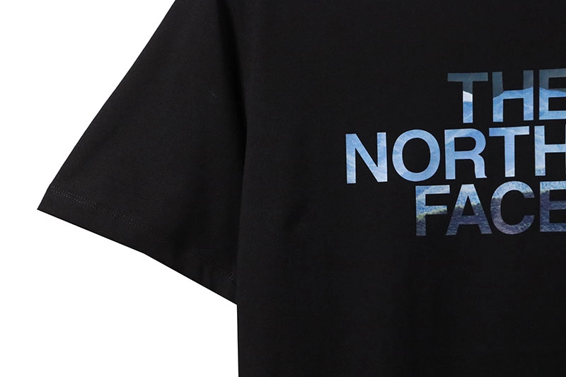 the north face surf print t-shirt