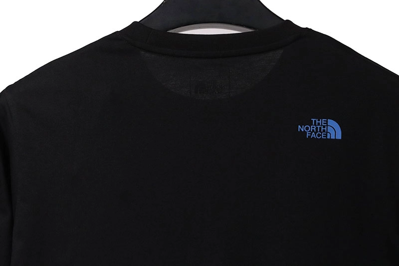 the north face surf print t-shirt